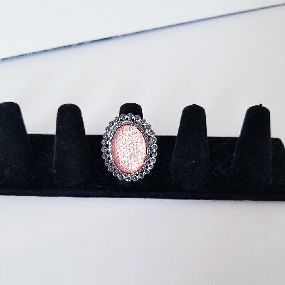 Y2K Chunky silver & peach cocktail ring